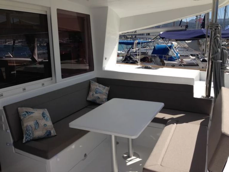Uthyrning Volos - Lagoon Lagoon 400 S2 av Samboat 