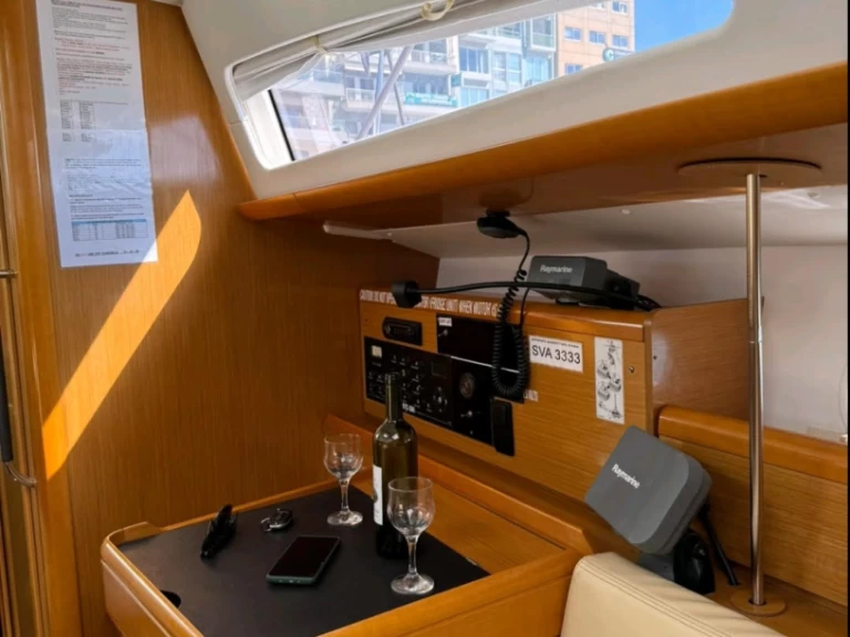 Yacht charter Volos billig Sun Odyssey 42 DS