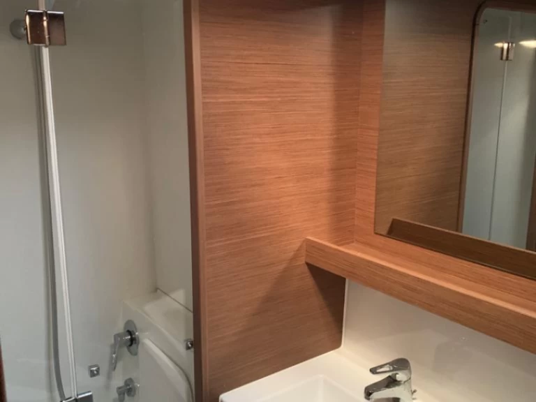 Yacht charter Lefkáda billig Lagoon 42