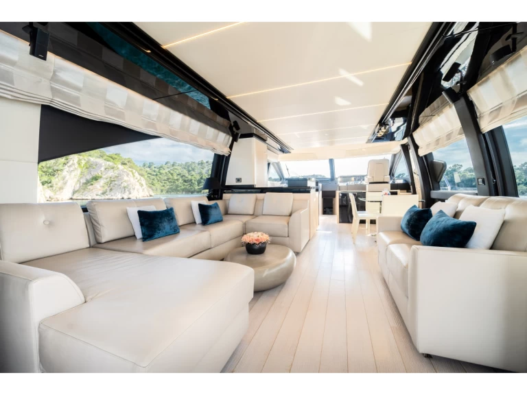 Yacht charter Šibenik  billig Azimut 72 Fly
