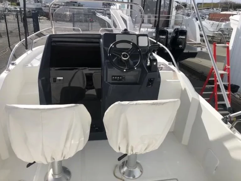 Yacht charter Port La Napoule billig Flyer 5.5 SUNdeck