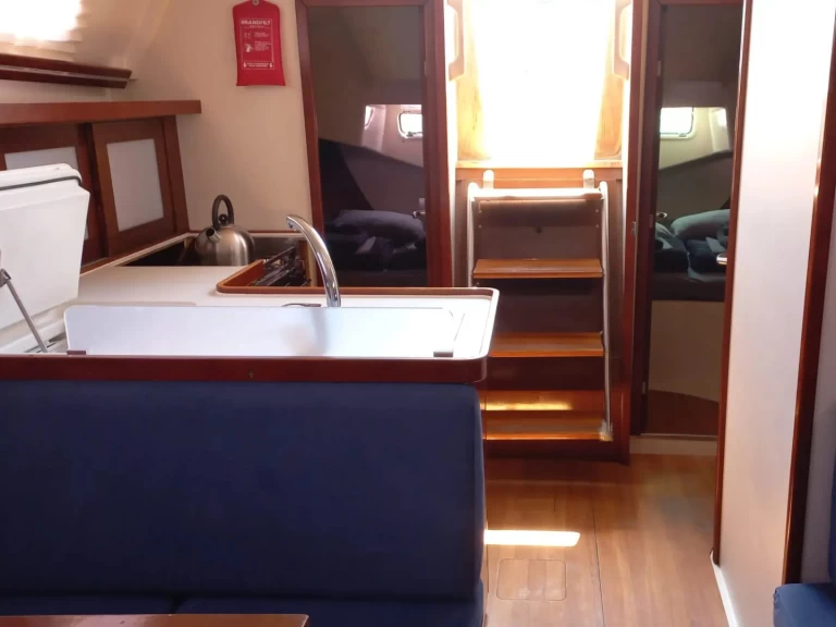 Hanse Hanse 375 charter bareboat eller skeppad i Marmaris