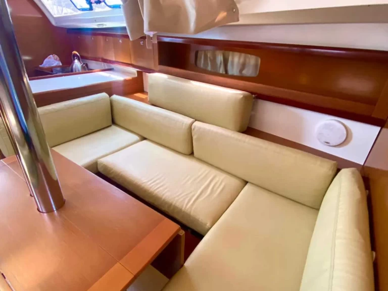 Båtuthyrning Bénéteau Oceanis 34 i Marmaris på Samboat 