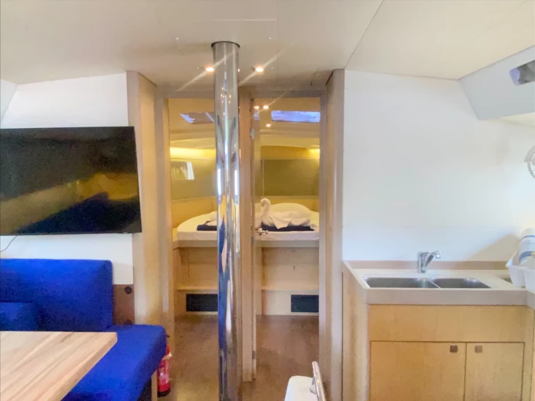 Yacht charter Road Town billig Beneteau Oceanis 48 (Owner's Version)