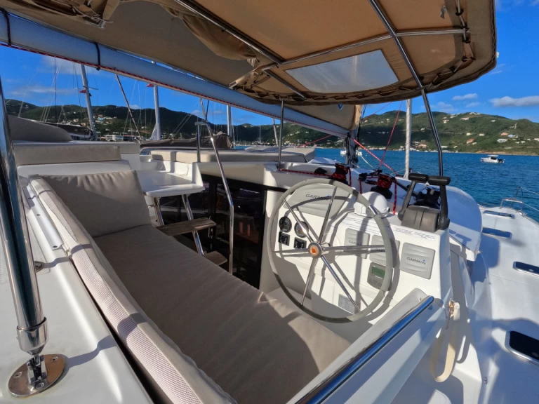 Katamaran  för uthyrning Road Town till det bästa priset 