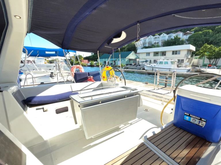 Hyra Segelbåt  med eller utan skeppare Bénéteau Road Town 