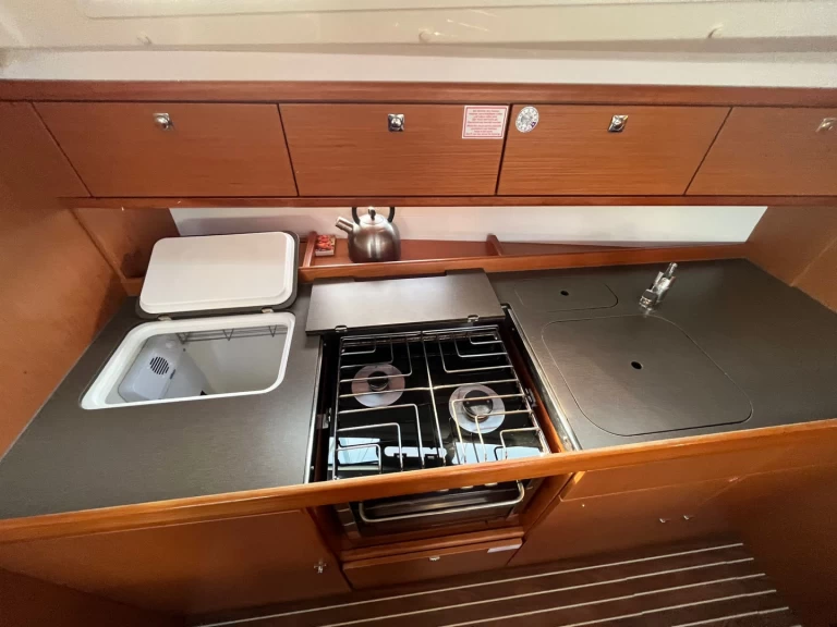 Yacht charter Sukošan billig Cruiser 41
