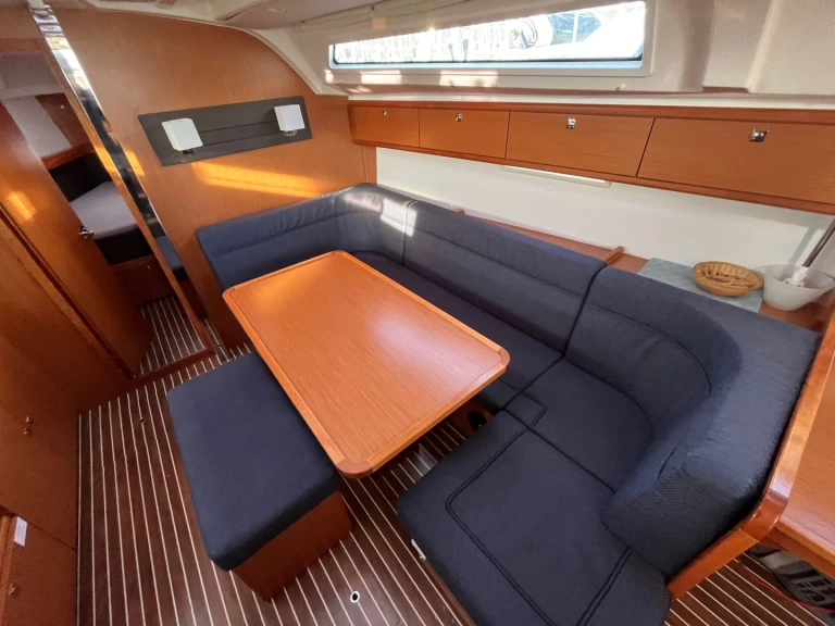 Uthyrning Segelbåt  i Sukošan - Bavaria Cruiser 41