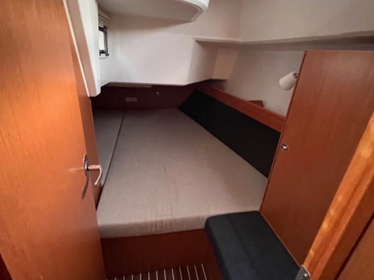 Uthyrning Segelbåt  i Sukošan - Bavaria Cruiser 37