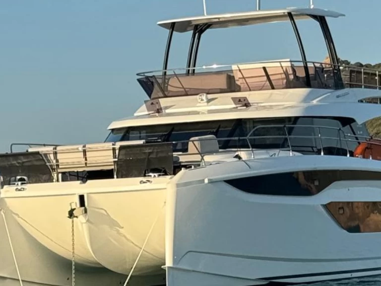 Uthyrning Ajaccio - 2 PRESTIGE M48 av Samboat 