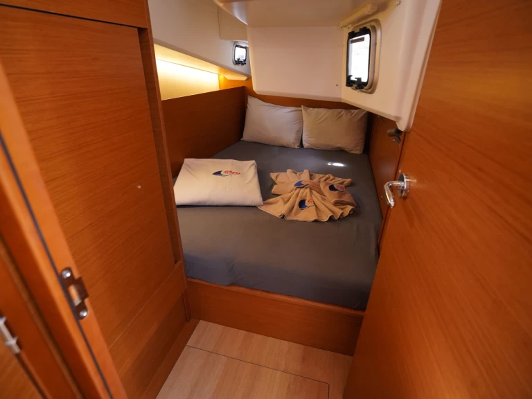 Yacht charter Marmaris billig Sun Odyssey 410