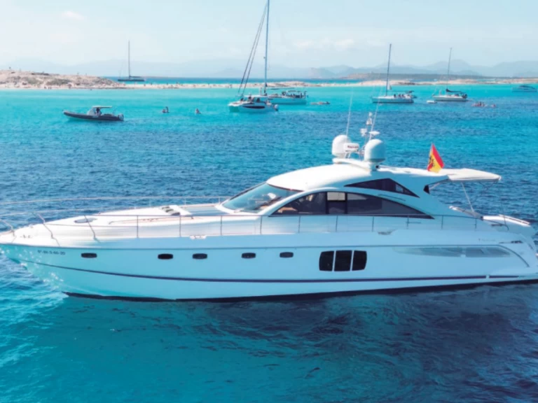 Uthyrning Lyx yacht i Ibiza Town - Fairline Targa 64