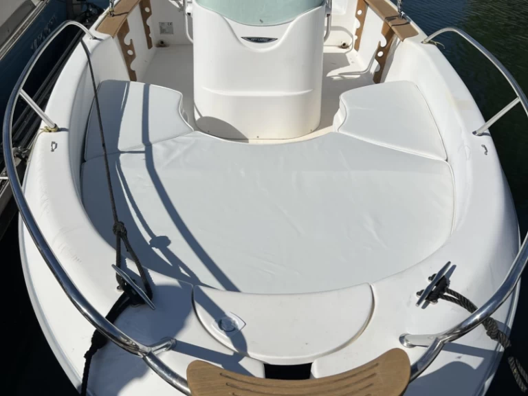 Hyr en Sessa Marine Key Largo 19 Aix-les-Bains 