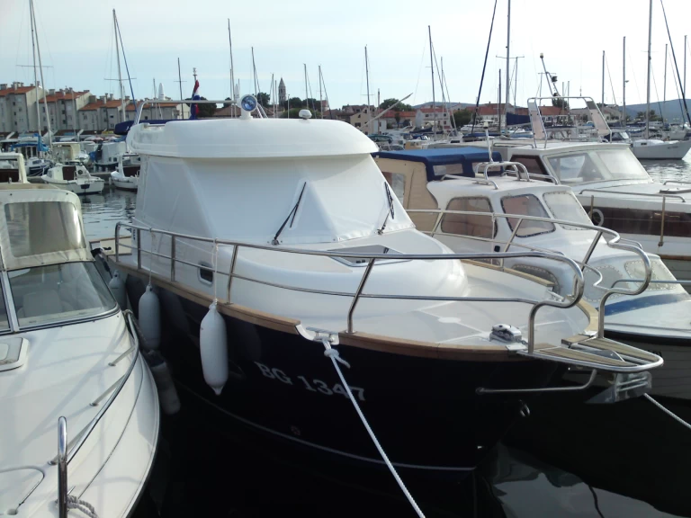 Hyr en Sas Vektor Adria Event 850 Biograd Na Moru 