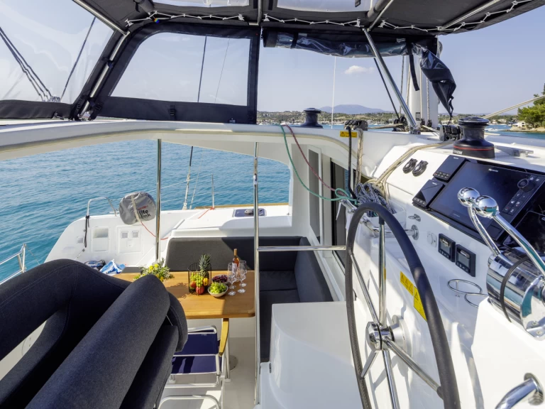 Katamaran  för uthyrning Pórto Chéli till det bästa priset 