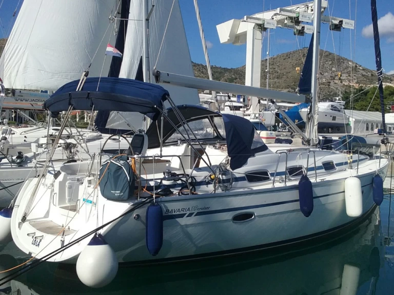 Uthyrning Segelbåt  i Primošten  - Bavaria Bavaria 39 Cruiser