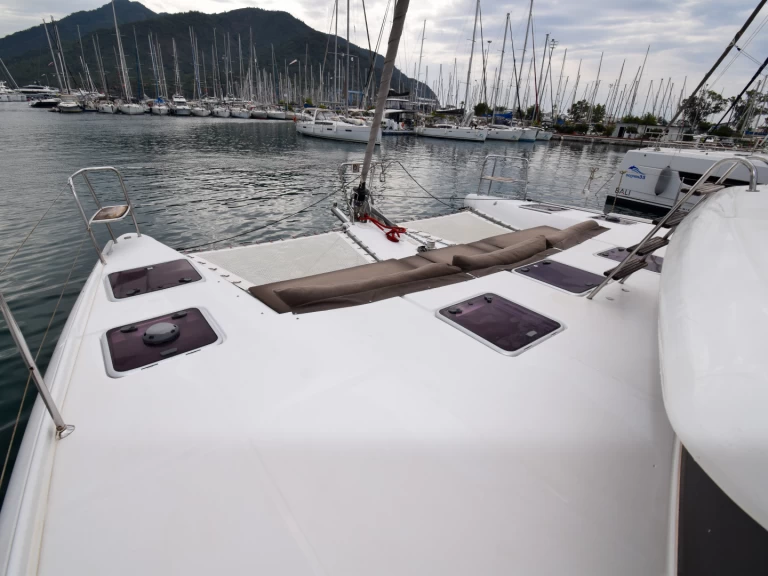 Yacht charter Marmaris billig Lagoon 421
