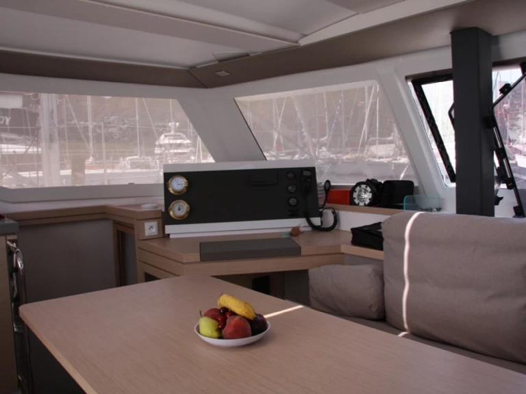 Uthyrning Katamaran  i Marmaris - Fountaine Pajot Lucia 40