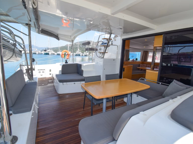 Yacht charter Marmaris billig Lagoon 42