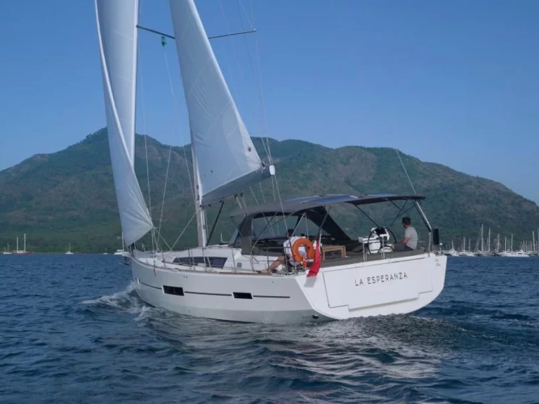 Yacht charter Marmaris billig Dufour 520 Grand Large