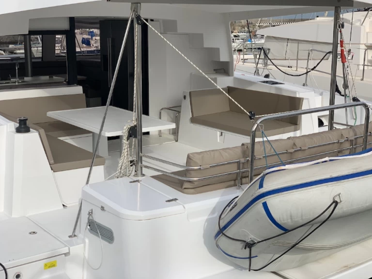 Hyr en Bali Catamarans Bali 4.5 Fly Salerno 