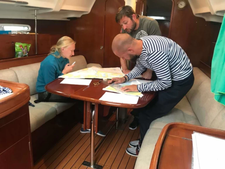 Båtuthyrning Bénéteau Beneteau First 36.7 i Yerseke på Samboat 