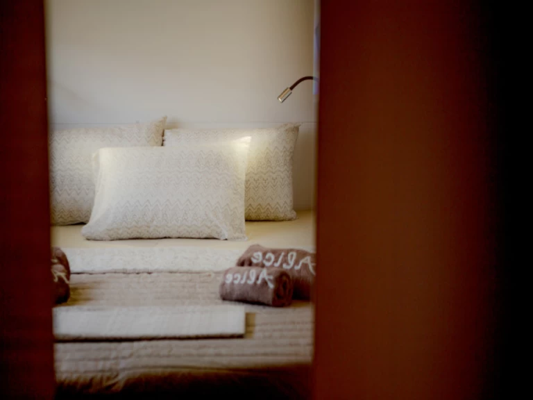 Yacht charter Alimos billig Lagoon 46