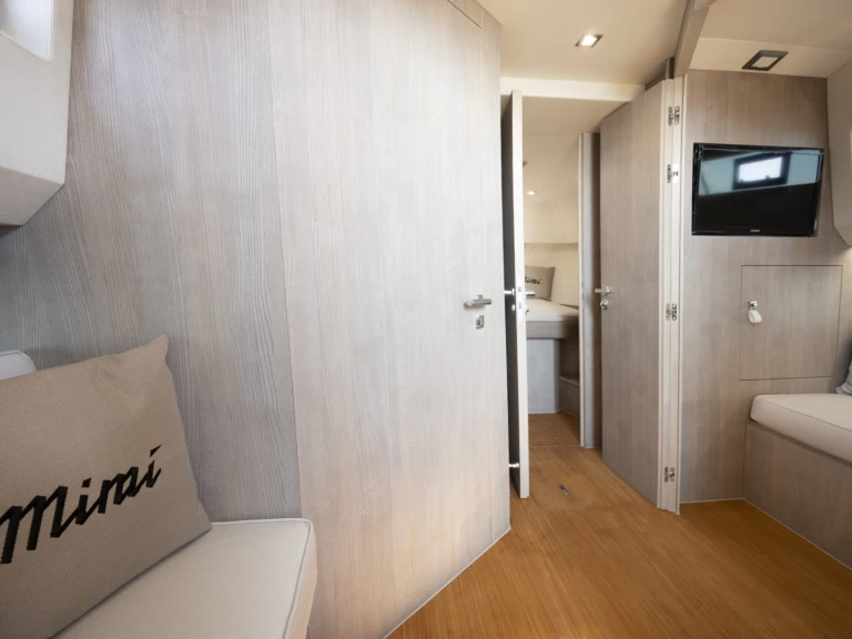 Uthyrning Motorbåt  i Novi Vinodolski -  Libeccio 11 Cabin