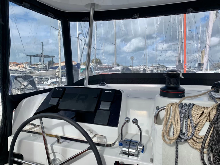 Uthyrning Katamaran  i Eden Island - Lagoon Lagoon 42