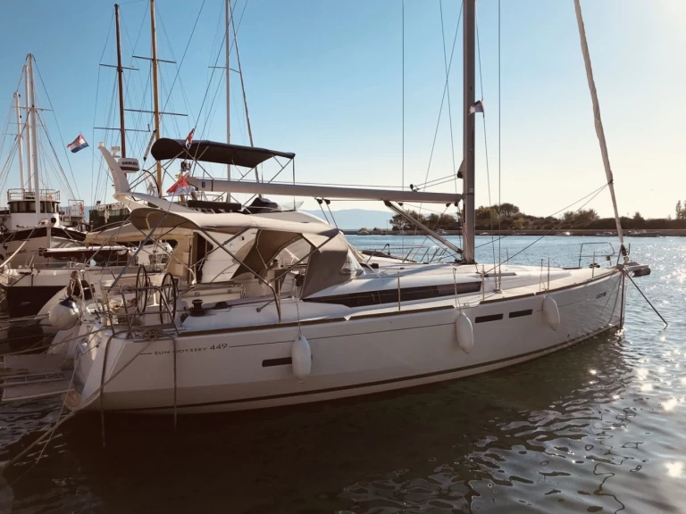 Yacht charter Šibenik  billig Sun Odyssey 449