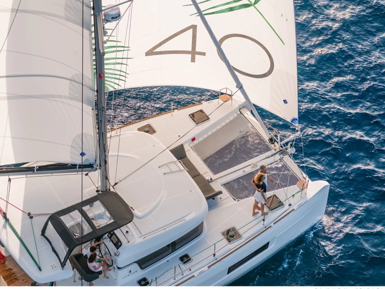 Uthyrning Katamaran  Lagoon med en båtlicens 
