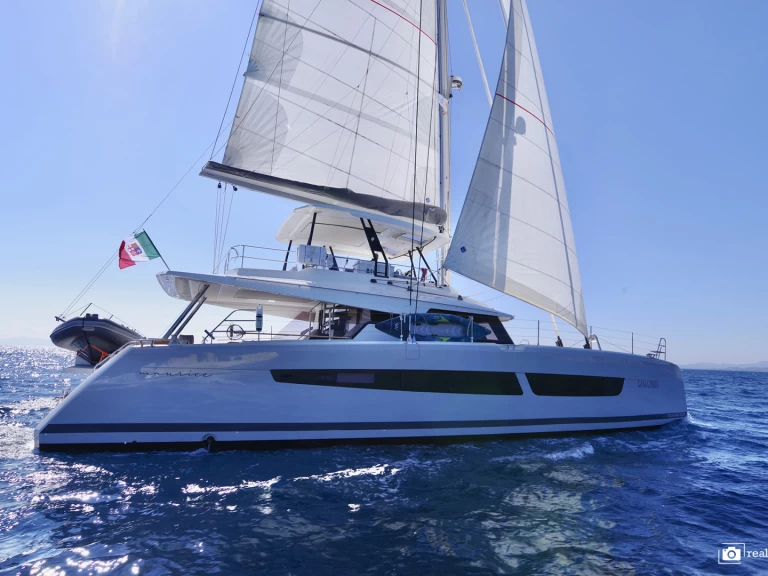 Yacht charter Cannigione billig Samana 59