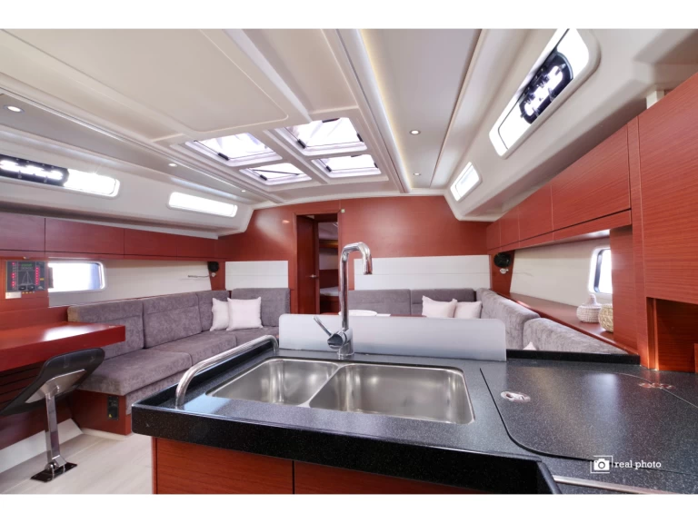 Uthyrning Segelbåt  i Puntone - Hanse Hanse 458