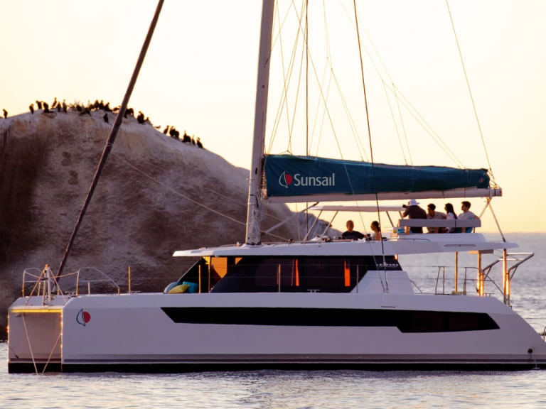  Sunsail 424/4/4 charter bareboat eller skeppad i Ao Po