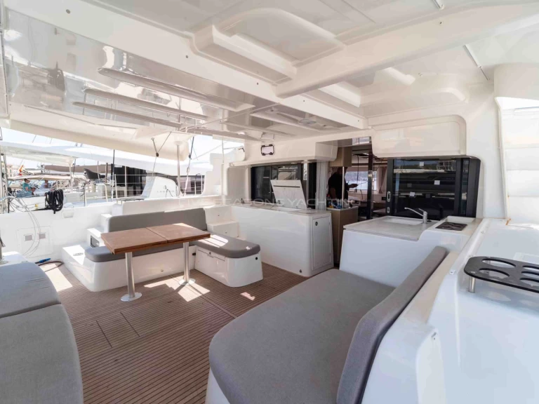 Båtuthyrning Lagoon Lagoon 46 i Le Marin på Samboat 