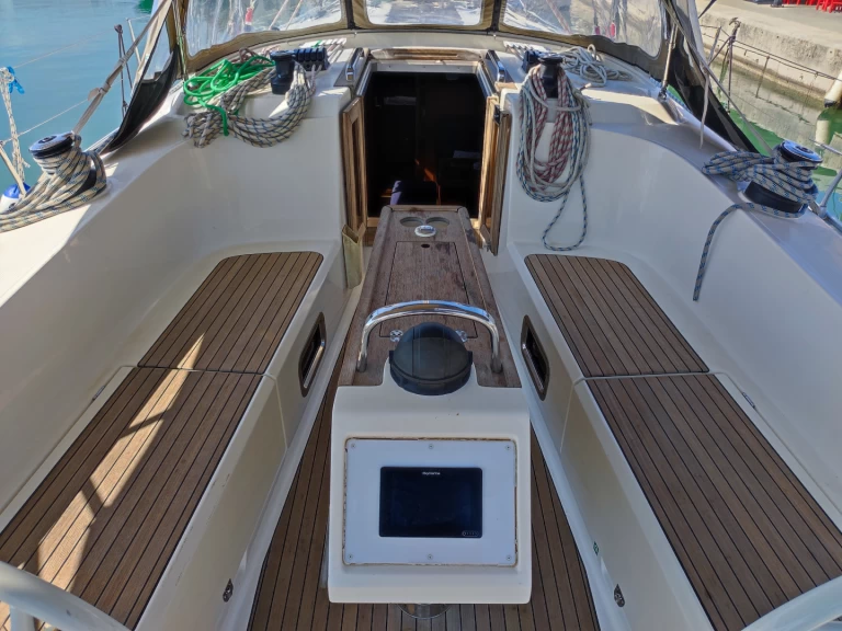 Yacht charter Lefkáda billig Cruiser 41