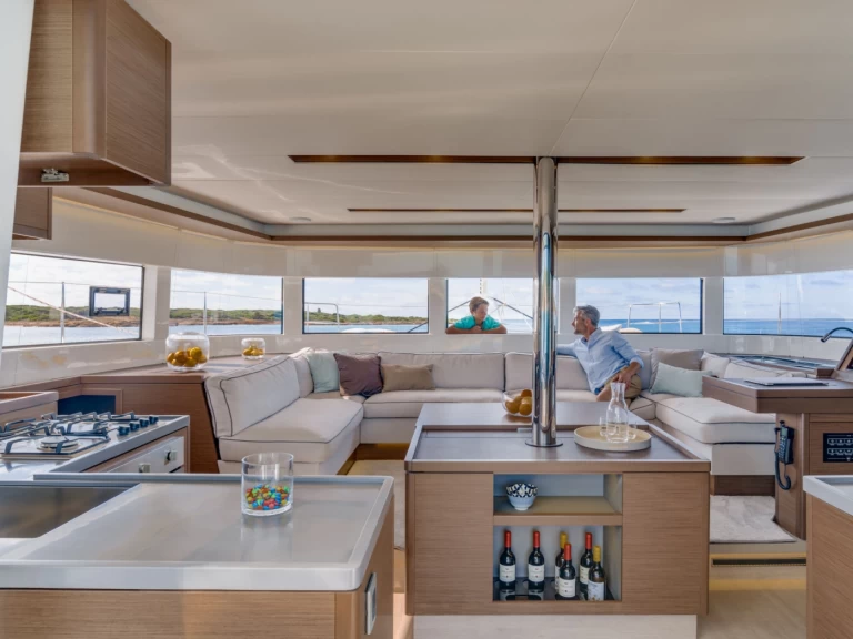 Uthyrning Capo d'Orlando - Lagoon Lagoon 50 av Samboat 