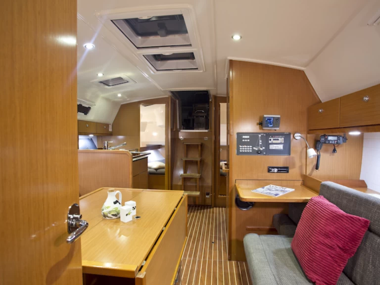 Uthyrning Šibenik  - Bavaria Bavaria 36 Cruiser av Samboat 