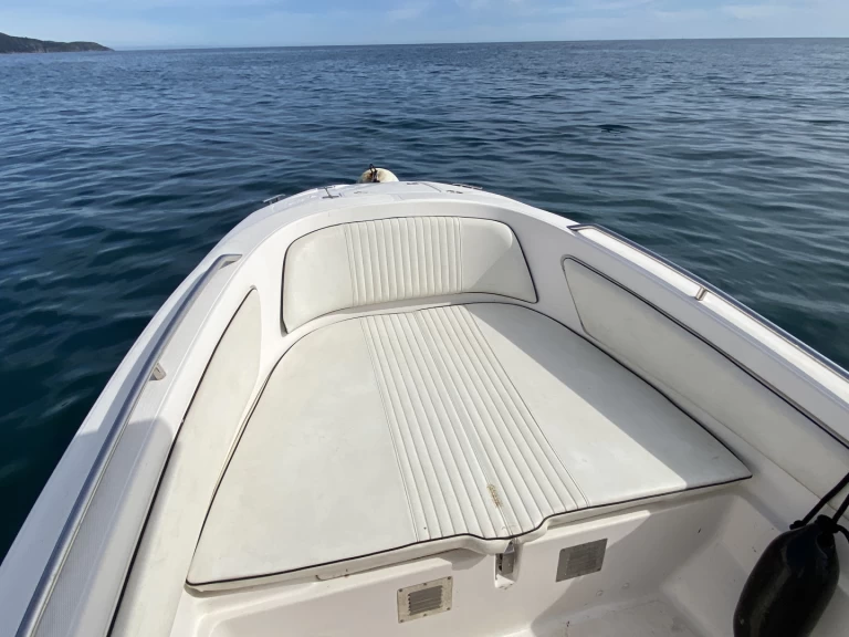 Zar Zar 65 Suite Plus charter bareboat eller skeppad i Cavalaire-sur-Mer