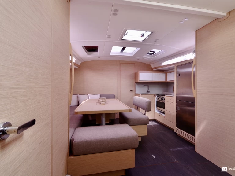 Uthyrning Segelbåt  Dufour med en båtlicens 