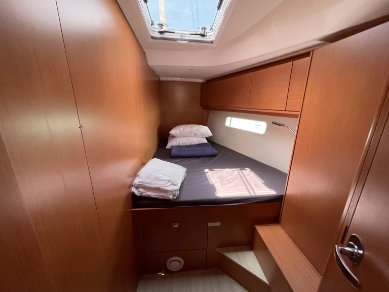 Uthyrning Alimos - Bavaria Bavaria C46 av Samboat 