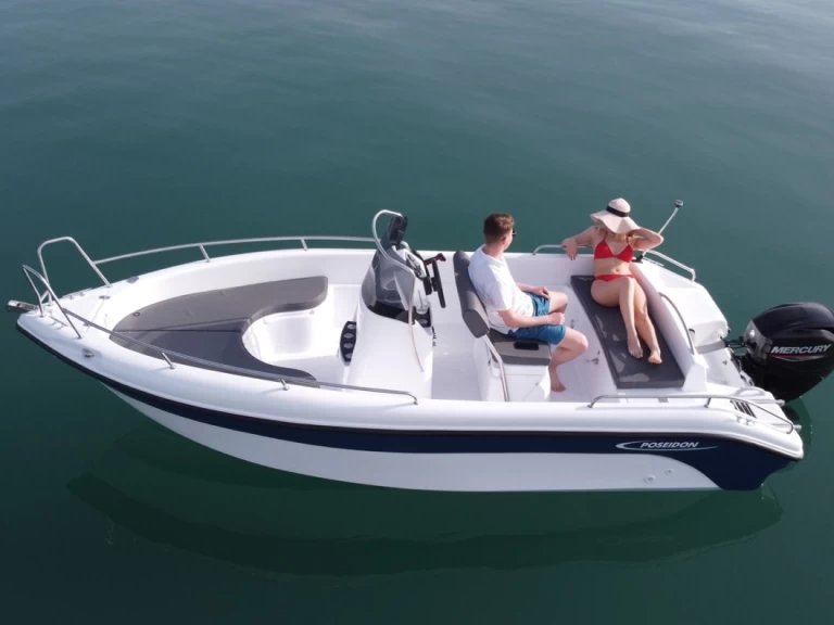 Uthyrning Perigiali - Poseidon Bluewater 480 av Samboat 