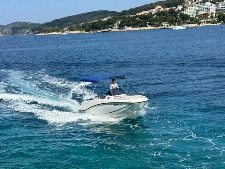Båtuthyrning Quicksilver Activ 555 Open i Hvar på Samboat 