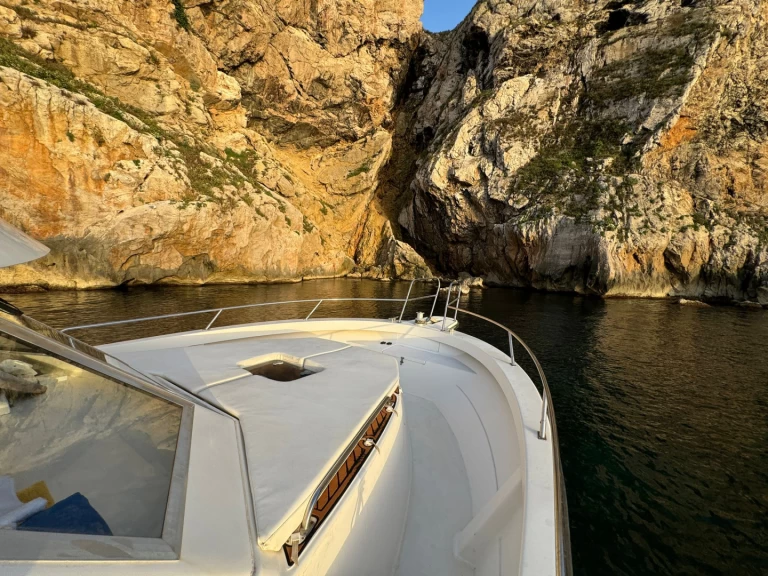 Uthyrning Motorbåt  Rodman med en båtlicens 