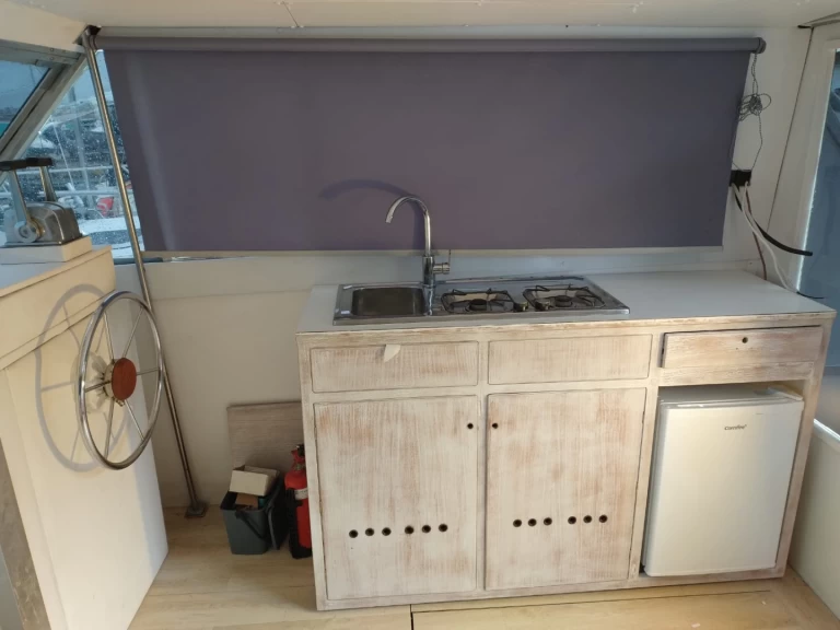 Uthyrning Porto Vallugola - Chris Craft Corvette 37 av Samboat 