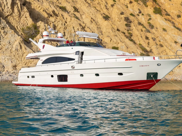 Lyx yacht för uthyrning Ibiza Town till det bästa priset 
