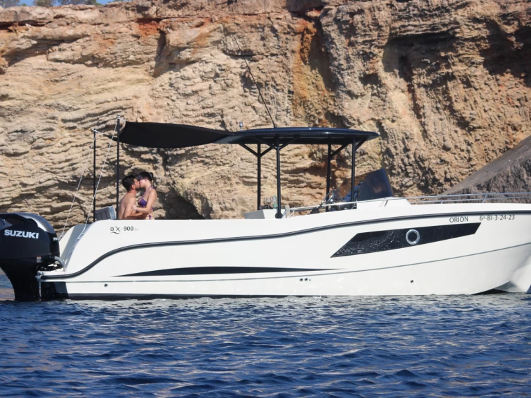 Uthyrning Motorbåt  Astilux med en båtlicens 