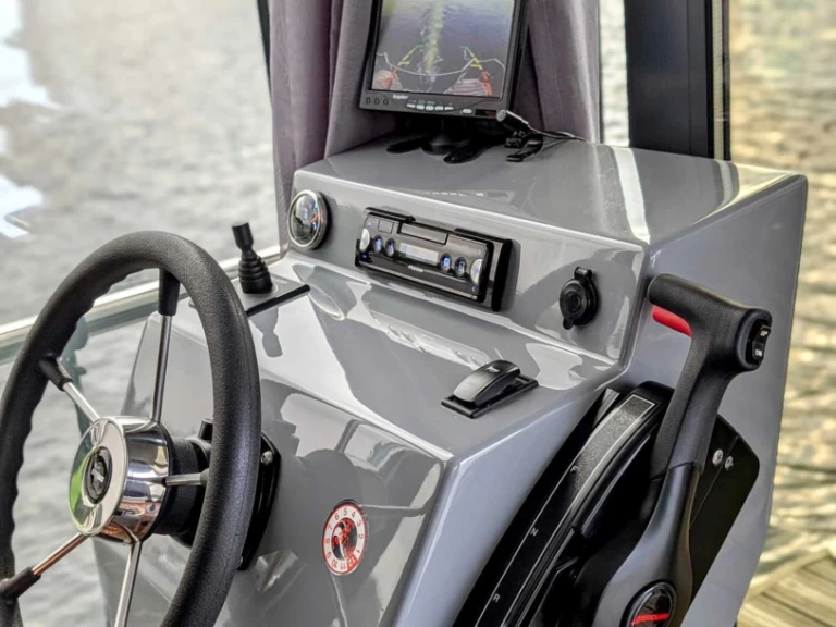 Hyr en A Apartboot M Lübz 