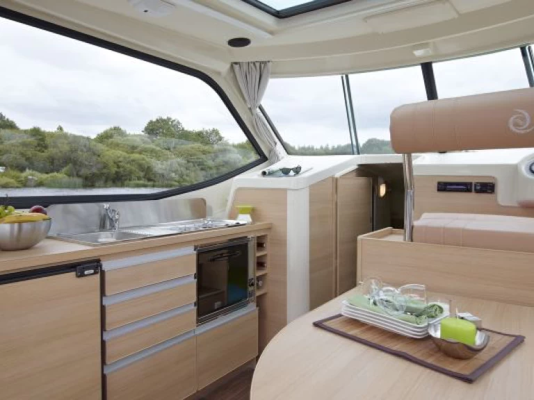 Uthyrning Kanalbåt i Joigny - Sedan Primo