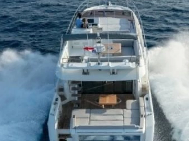 Uthyrning Budva - Jeanneau Prestige 590 av Samboat 